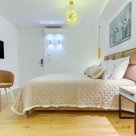 Nocleg ze śniadaniem Irini Luxury