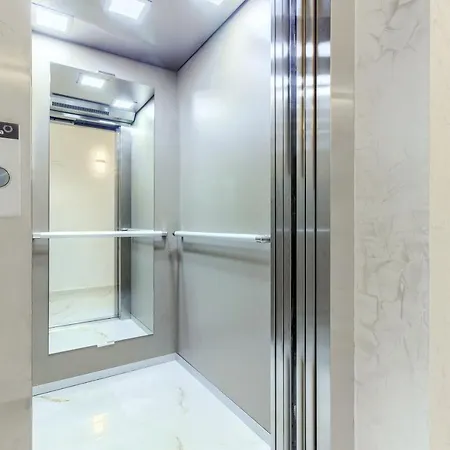 Irini Luxury Alojamento de Acomodação e Pequeno-almoço 4*