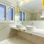 Irini Luxury