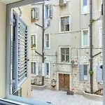 Irini Luxury