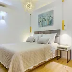 Irini Luxury Split