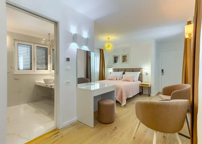 Bed & Breakfast Irini Luxury