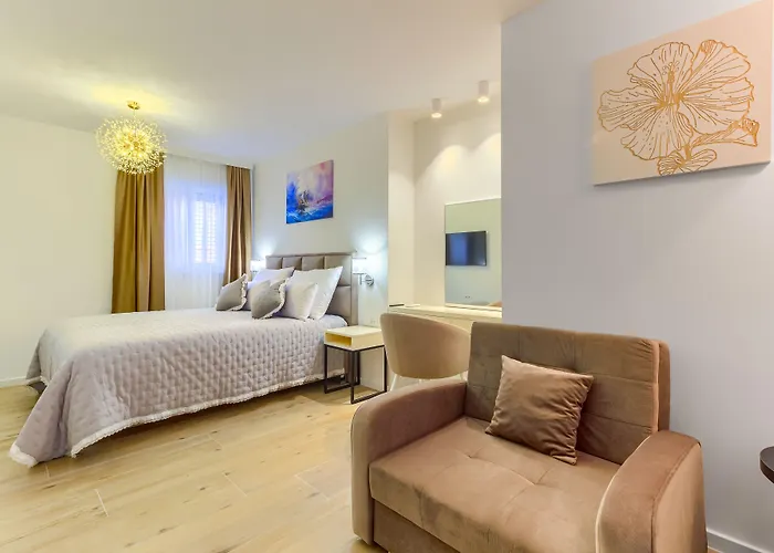 Frühstückspension Irini Luxury 4*