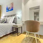 Bed & Breakfast Irini Luxury
