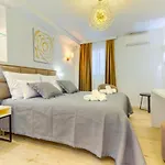 Bed & Breakfast Irini Luxury